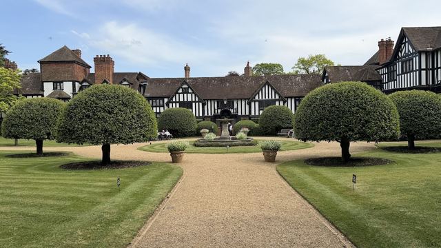 Ascott