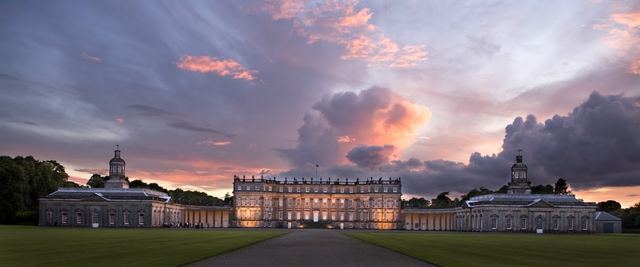 Hopetoun House