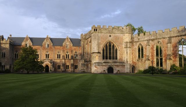 The Bishop's Palace, Wells
