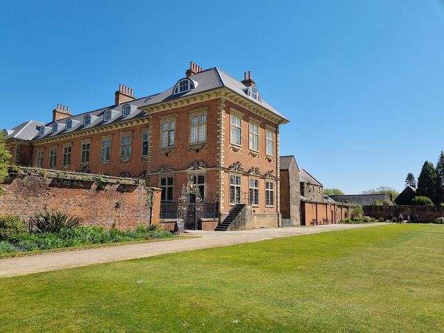 Tredegar House